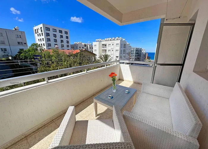 Kasgar 2 Bed Sea View In Kyrenia By Holidaykeys Кирения