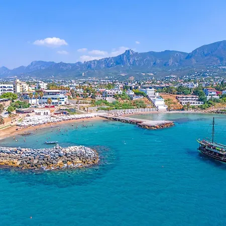 Kasgar 2 Bed Sea View In Kyrenia By Holidaykeys * Кирения