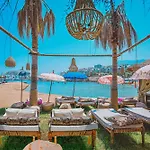 Kasgar 2 Bed Sea View In Kyrenia By Holidaykeys *