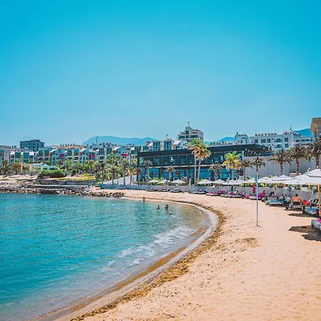 Kasgar 2 Bed Sea View In Kyrenia By Holidaykeys アパート *